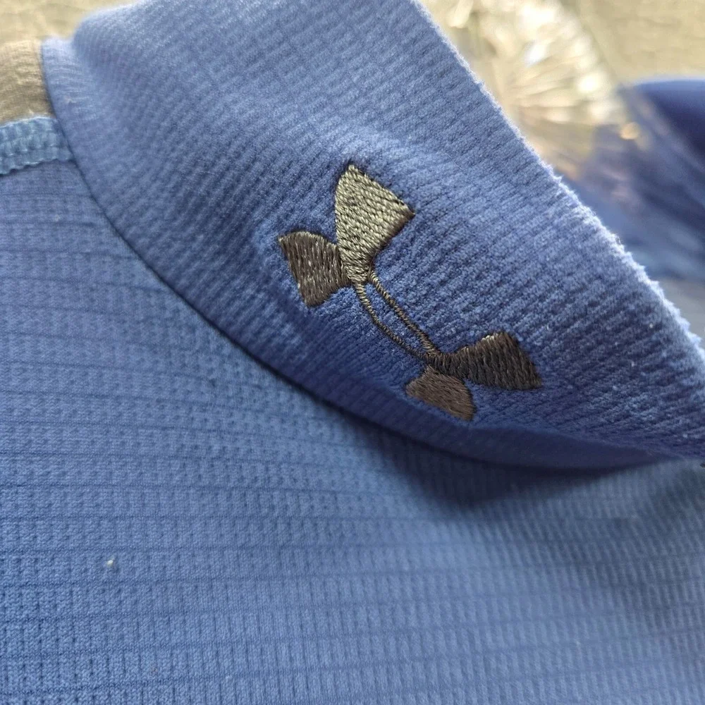 Under Armour Boys‎ Activewear Shirt Large Blue Logo Pullover